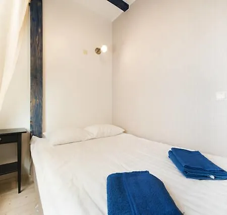 Apartamento Vintage Style Penthouse Tallin